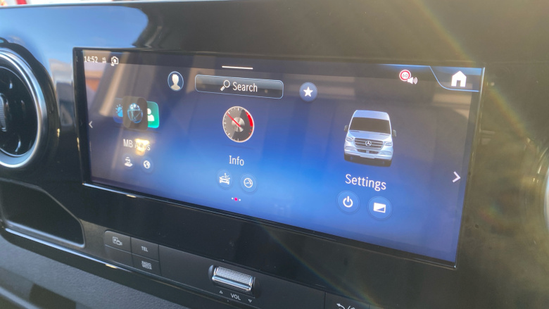 Mercedes-Benz Sprinter 315Cdi L2 Diesel Rwd 3.5t H2 Pro Van